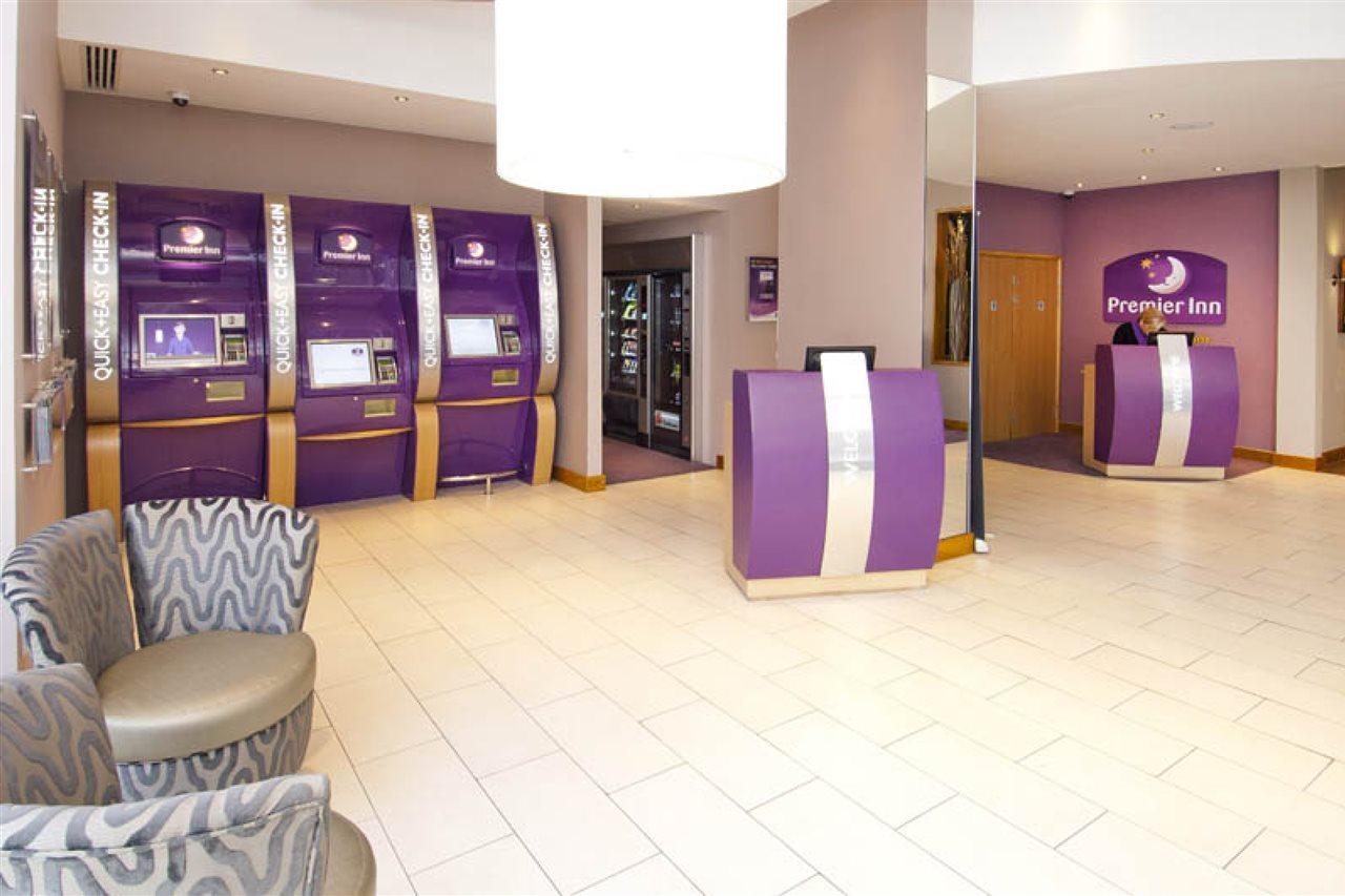 Premier Inn London City エクステリア 写真